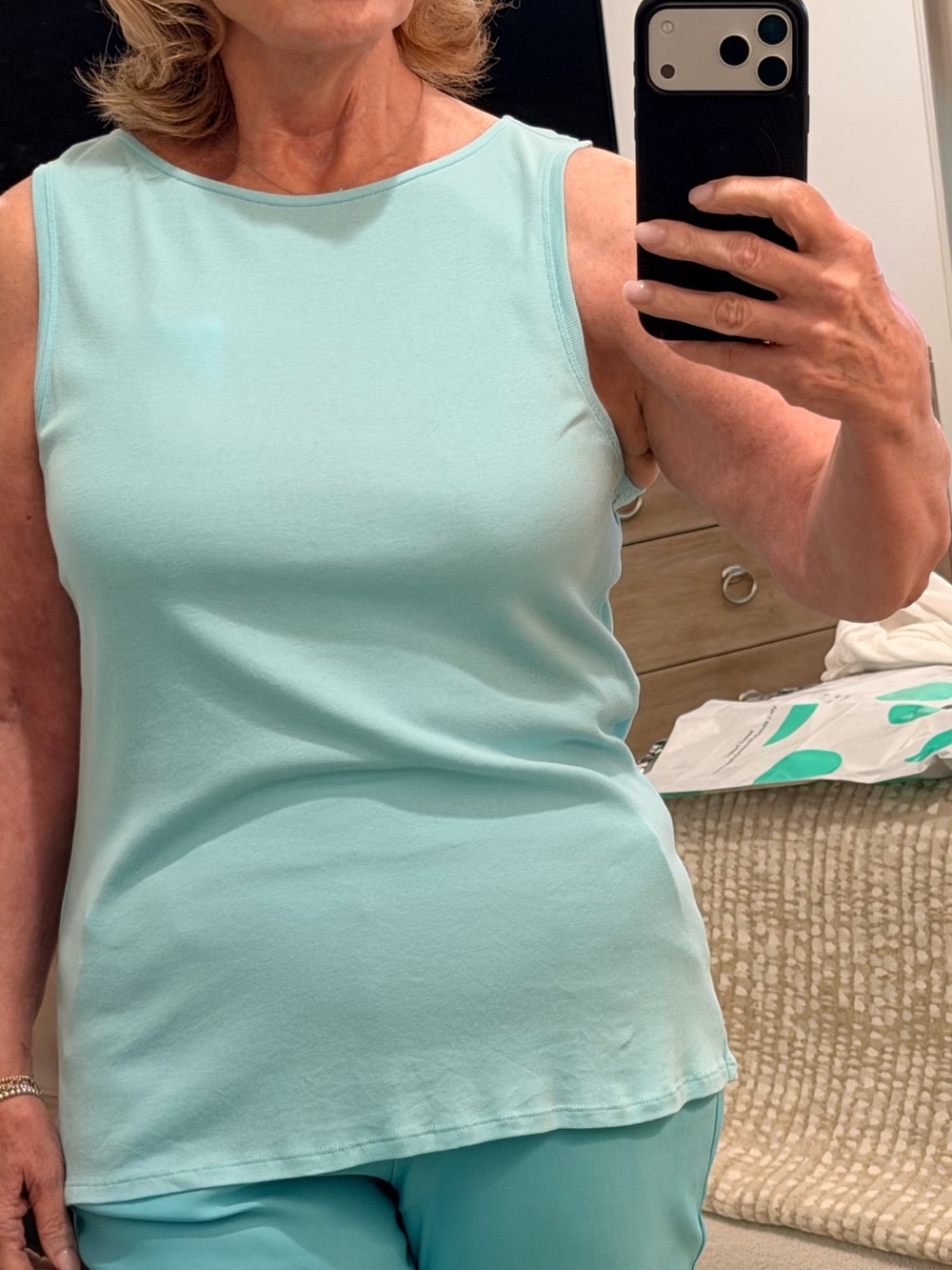 Chico’s Classic Sleeveless Crewneck Tank Top - Mint